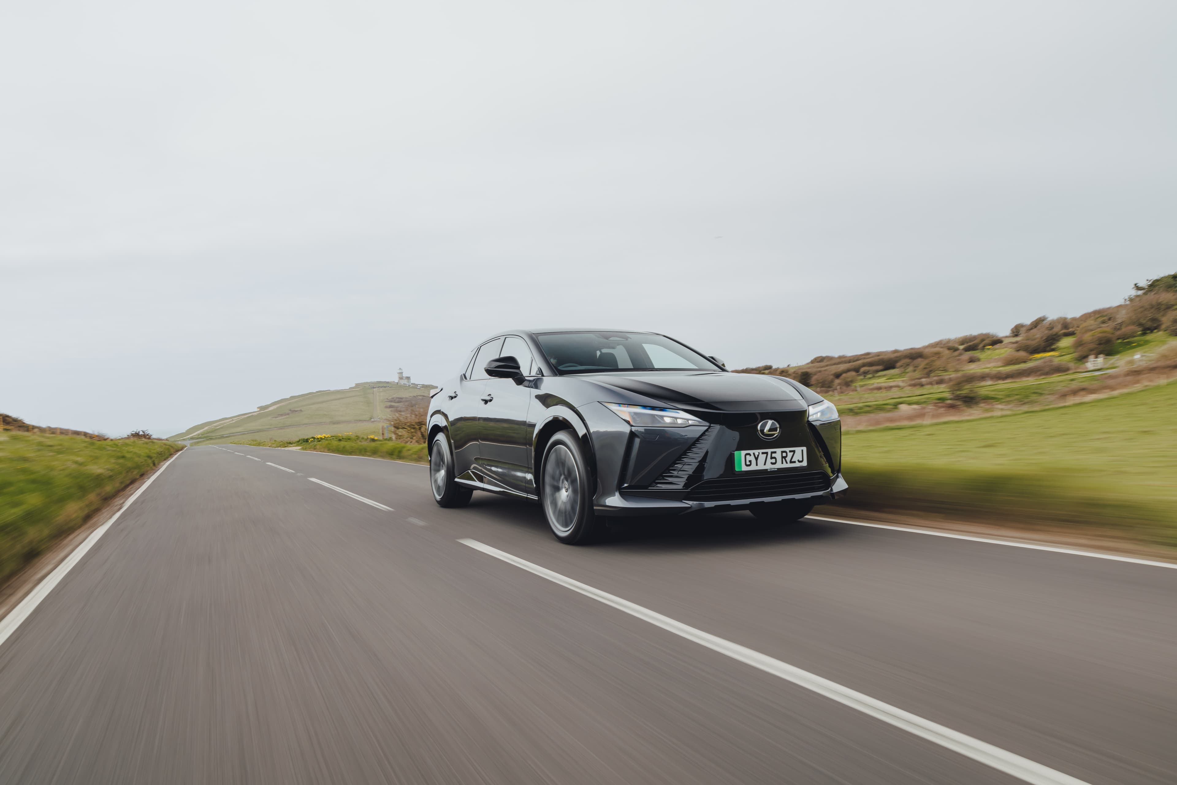 Lexus RZ